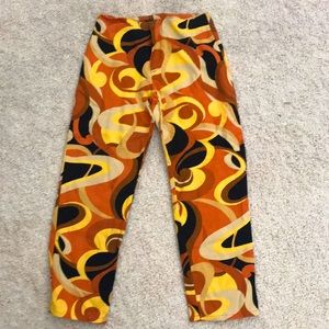 A pair of amazing capris-They look amazing I have to put up more photos